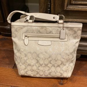 White Coach tote with silver C design